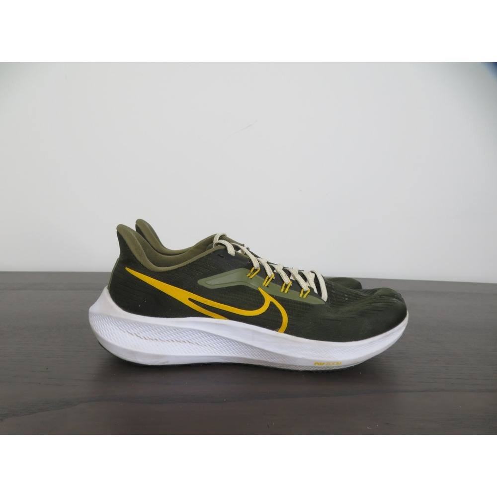 Nike Air Zoom Pegasus 39 Shoes Mens 8 Green Road Running Sneakers FJ0785-300